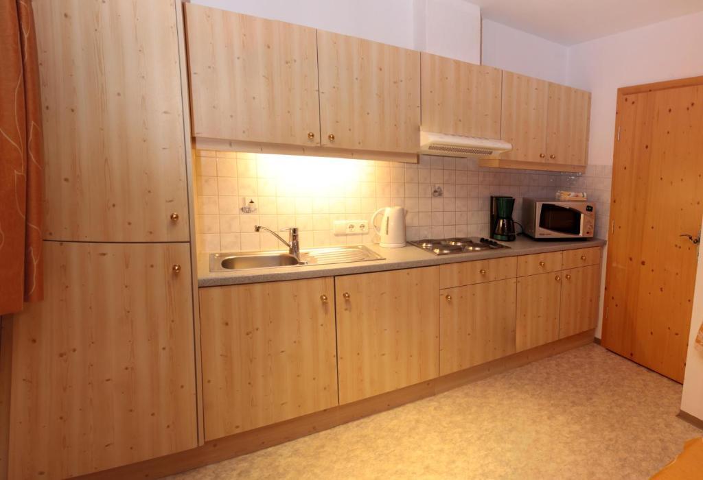 Haus Ferienglueck Apartment Нойщифт им Щубайтал Стая снимка